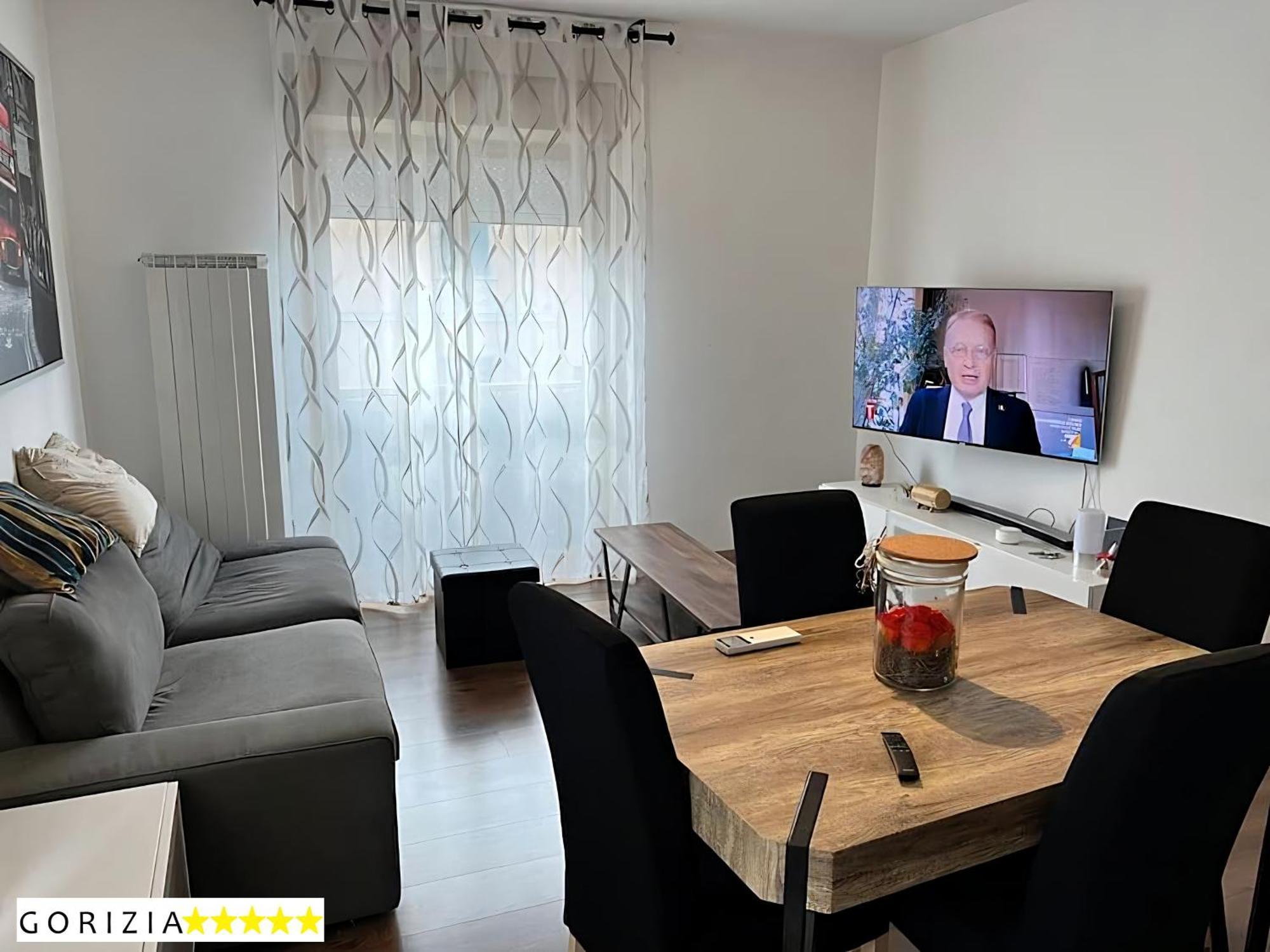 Gorizia Central Luxe Apartment 6 Posti Letto Εξωτερικό φωτογραφία